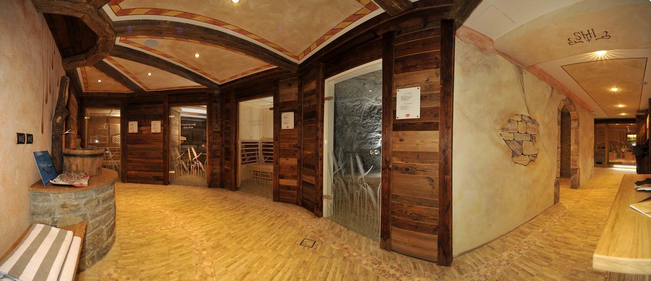 Hotel Muliac Selva di Val Gardena Exterior photo